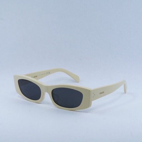 Celine CL40245U 39A Sunglasses Shiny Butter Rectangle Frame, Smoke Lenses - Picture 3 of 13